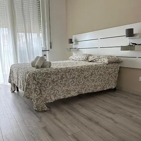 Accademia 3* Λιβόρνο